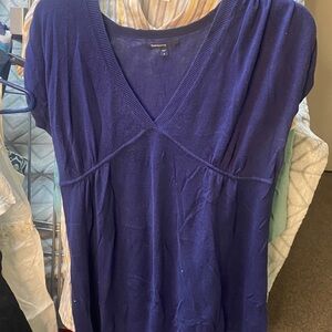 Gap maternity blue short sleeve top